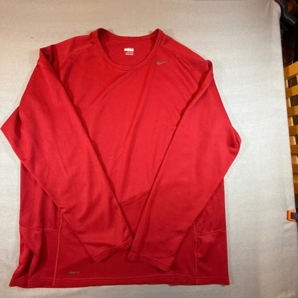 Nike Fit Dry Men XXL Long Sleeve Training Shirt Red Mesh Perform 279261-655 2073
