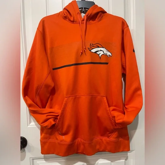 ✨Denver  Broncos Orange Hoodie✨✨