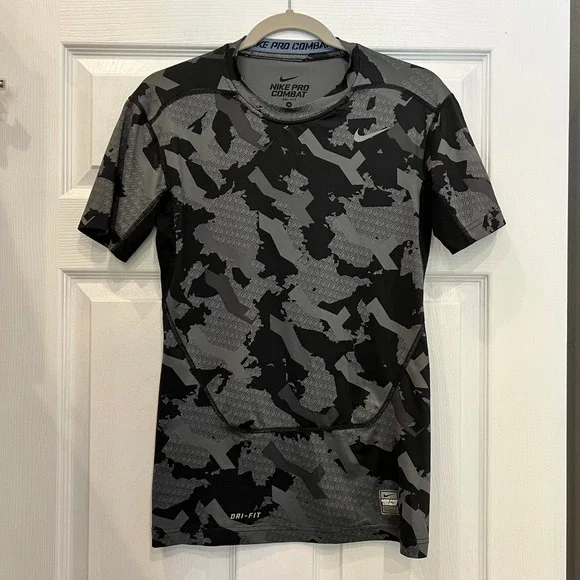 Nike Pro Combat Compression Shirt Polyester Spandex Camo Gray Black Medium