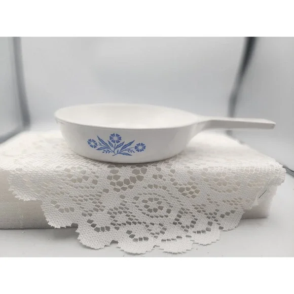Vintage Corning Ware Cornflower Blue 6.5‎ Inch Skillet P-83-B Small Pan Handle