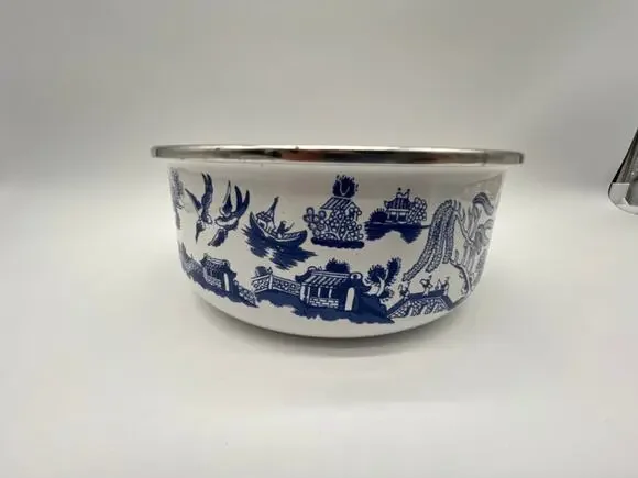 Vintage Heritage Mint Blue Willow Pantry Collection Enamelware Mixing Bowl - 7