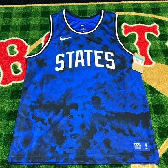 Nike USA National Soccer Team Sz M Basketball Jersey STATES NWT DN1134-452 USMNT