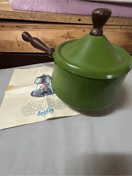 Vintage Green Enamel Fondue Pot with Wooden Handle
