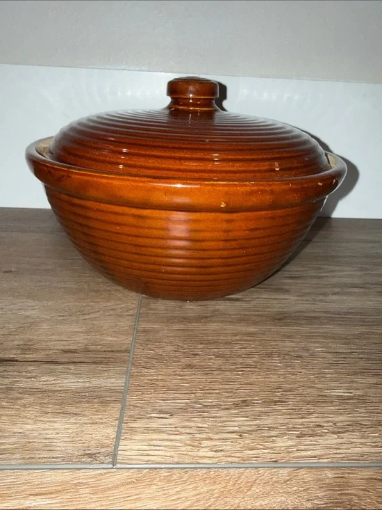 Western Monmouth Bean Pot Brown Stoneware Ribbed Bowl With Lid Vintage