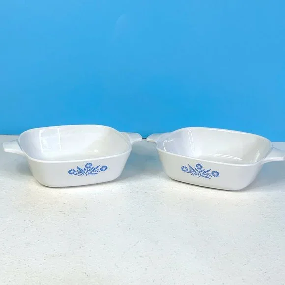 Vintage Corning (P-41-B) 1‎ 3/4 Cup Blue Cornflower Casserole Dish Lot of 2