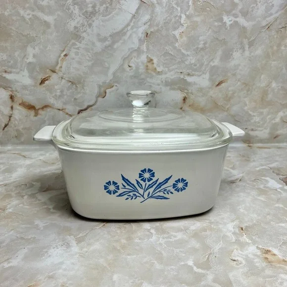 Vintage Corning Ware Blue Cornflower A-1-1/2-B 1.5 Qt Casserole Dish With Lid
