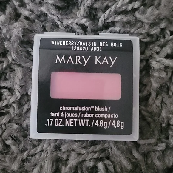 💖Mary Kay Chromafusion Blush: Wineberry💖