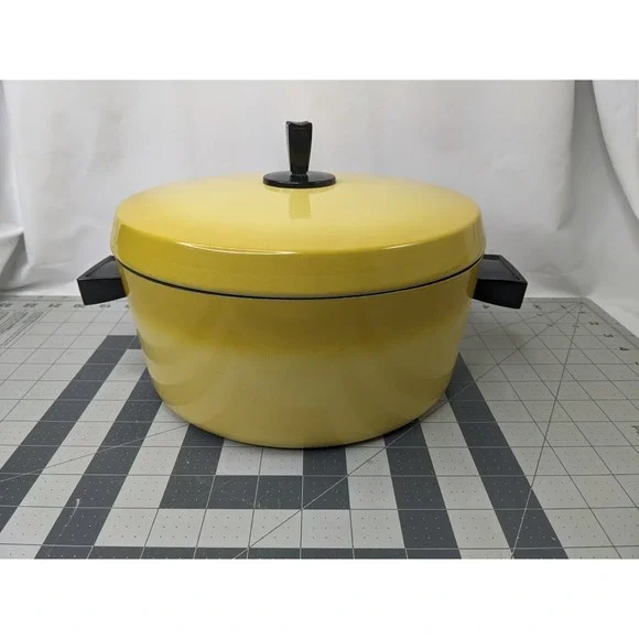 Vintage Aluminum 5 Qt Stock Pot Lid Yellow Made in the USA