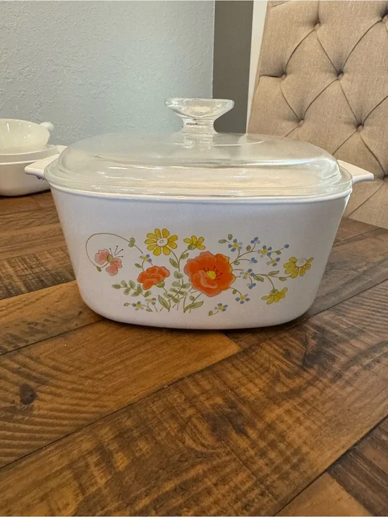 Vintage Corning Ware Wildflower 4 1/2 QT Casserole