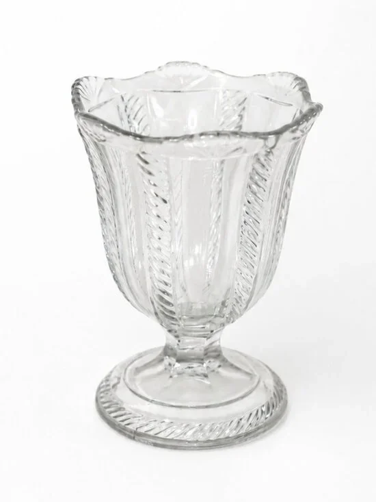 Vintage Clear Pressed Glass Footed Ice Cream Sundae / Sherbet Dessert Dish
