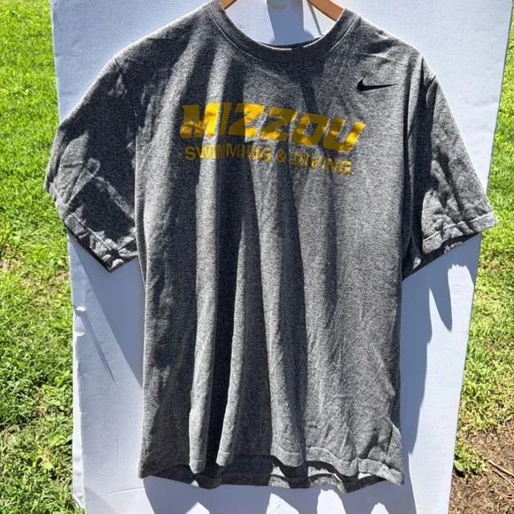 Nike Mizzou Swimming & Diving Dri-FIT Shirt Mens‎ Large Grey Heather DV7299-091