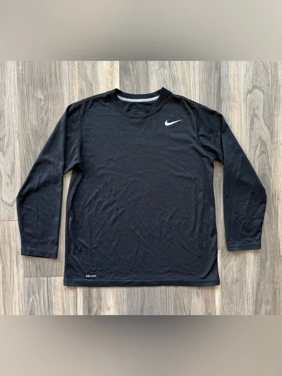 Nike Dri-FIT Long-Sleeve Fitness Top in Black Size L
