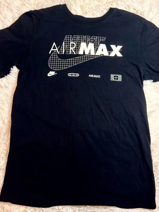 Nike Black Air Max Graphic Short Sleeve Tee