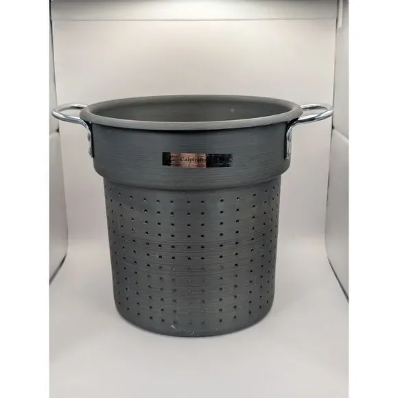 Calphalon 8 Quart Stock Pot Strainer Used