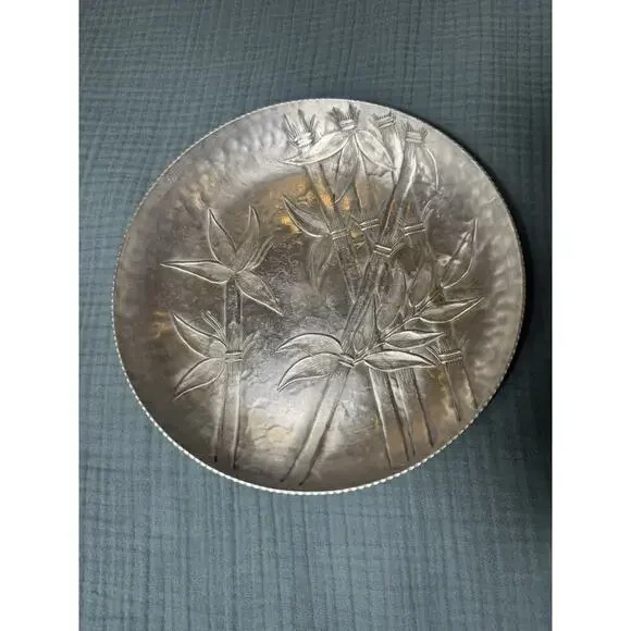 Vintage Everlast hammered aluminum Bali Bamboo Bowl,‎ 1950s