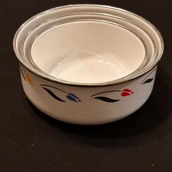 Vintage Kobe Enamelware Tulip Nesting Mixing Bowls Set of 3