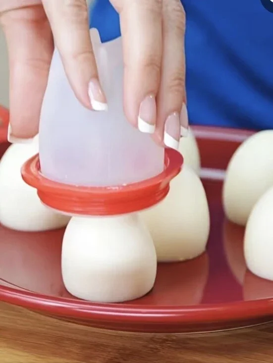 Silicone Egg Poacher Cups - Red and White