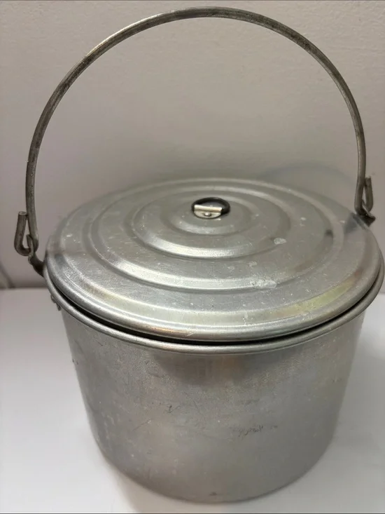 Vintage Camping Cookpot with Lid and Folding Handle