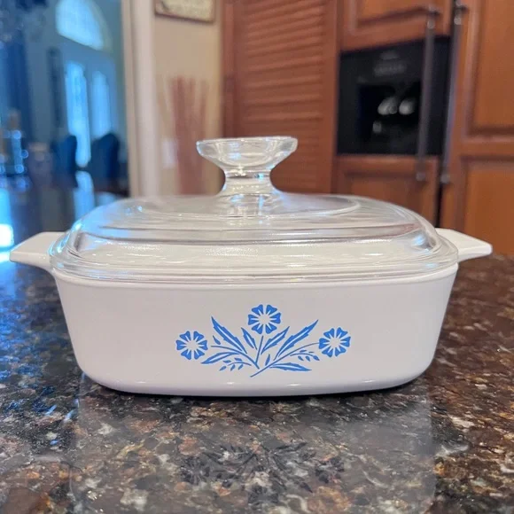 Vintage CorningWare Blue Cornflower 1 Quart Casserole Dish w/ Lid (A-1-B)