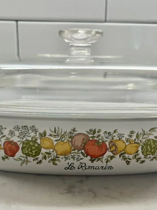Vtg Corning Ware Spice of Life “Le Romarin’ Casserole Dish with Clear Glass  Lid
