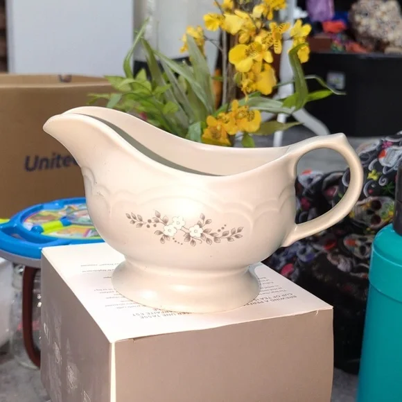 Vintage‎ Pfalzgraft Heirloom Pattern Gravy Server Boat Ceramic