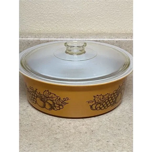 VTG,Corningware Yellow Casserole with Harvest Fruit Motif and Glass Lid