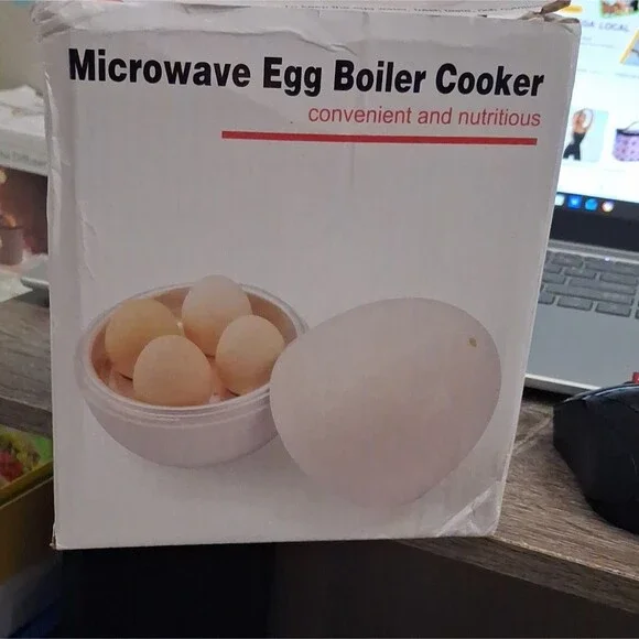 Microwave Egg Boiler Cooker 4-Egg Plastic & Metal Tray, White/Silver 6in