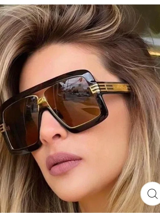 Gucci Oversize Tortoiseshell Frame Sunglasses with Gold Accents - Brown Lenses
