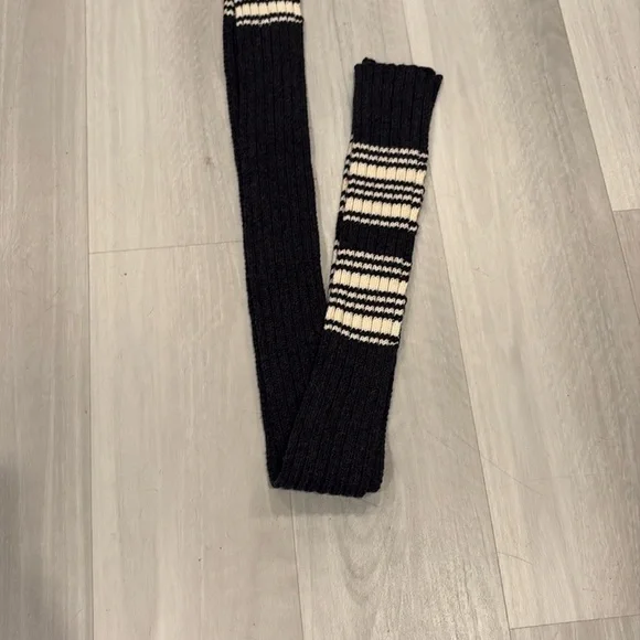Men’s Gucci wool scarf