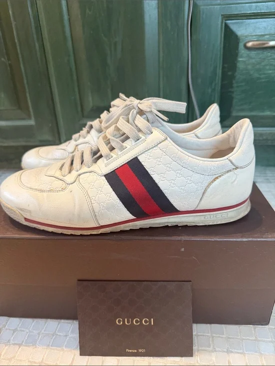 Gucci Men’s Micro Guccissima Leather Sneakers with Red & Navy Stripe