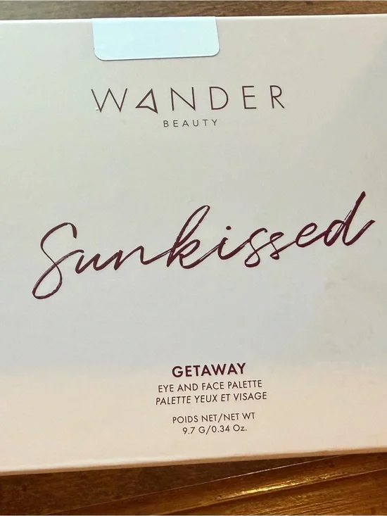 Wander Beauty Peach & Neutral Eye + Face Palette