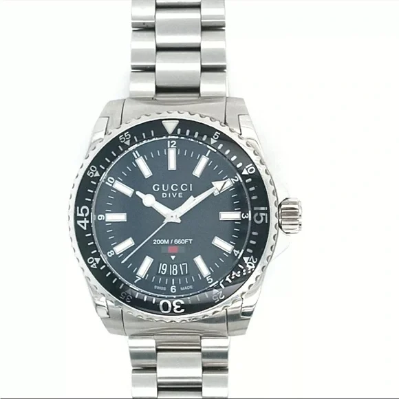 Gucci Unisex Swiss Diver Stainless Steel Bracelet Watch 40mm #105 new battery