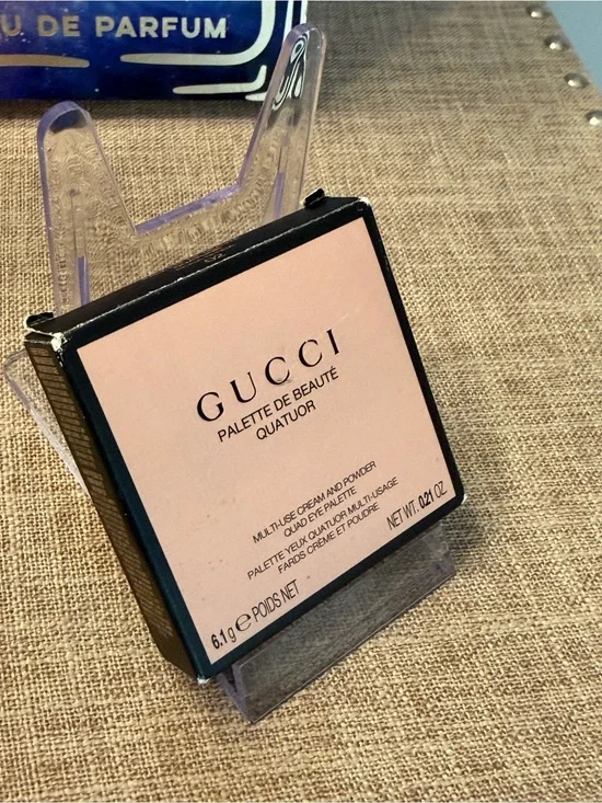 Gucci Palette de Beauté Quatuor Compact - Black & Pink