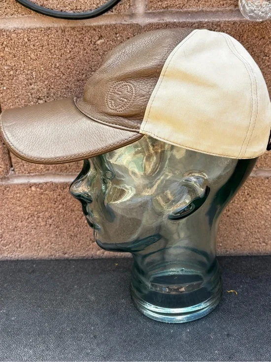 Gucci Interlocking G Baseball Cap Hat Leather Two Tone Size Small