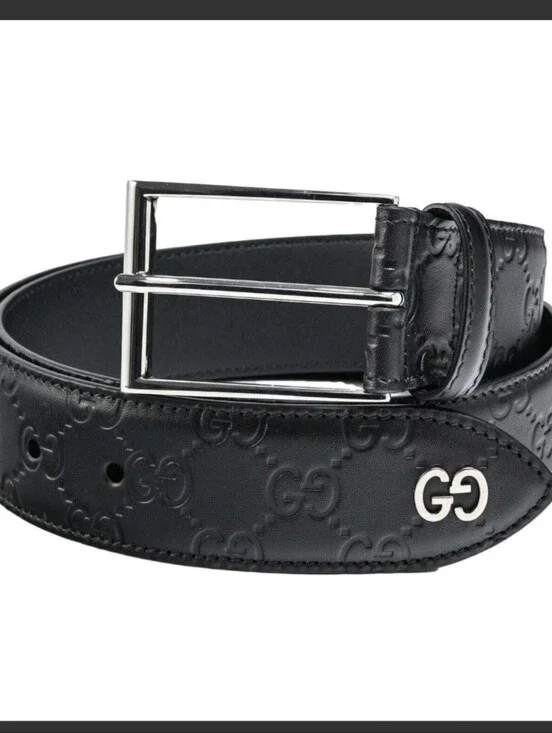 Gucci Signature Mens Belt With Embossed GG Logo Leather Size 115 US Mens 42 NWT