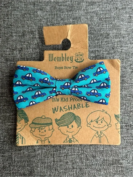 NWT Wembley Boys Bow Tie Driving Along Bowtie Blue Cars Kids