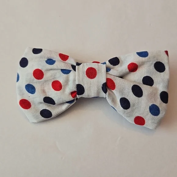 NWT Bow Tie White Red Blue Polka Dots Pretied Adjustable Length Approx 11-15.5