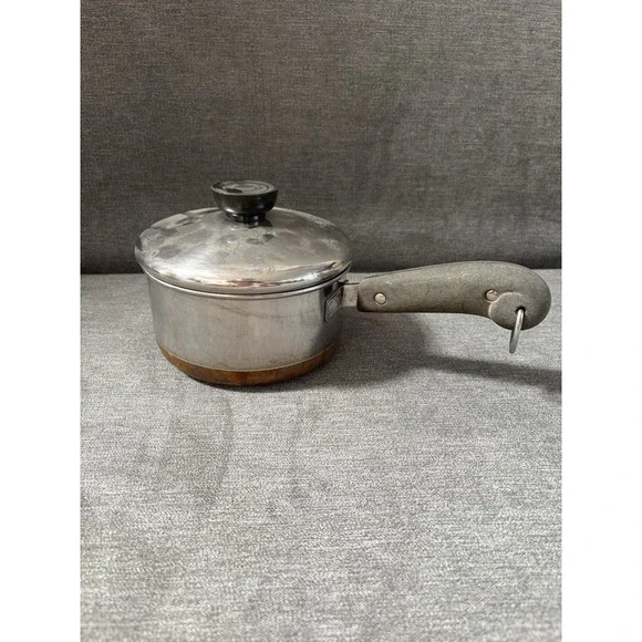Revere‎ Ware 1 Quart 4 Cups 1801 Copper Bottom Stainless Sauce Pan Pot W/ Lid