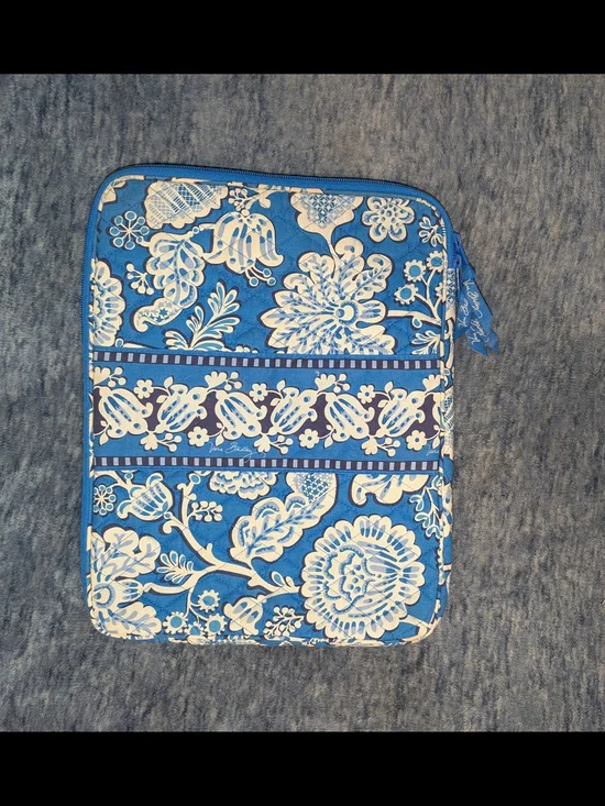 Vera Bradley Blue Lagoon Padded Laptop Sleeve
