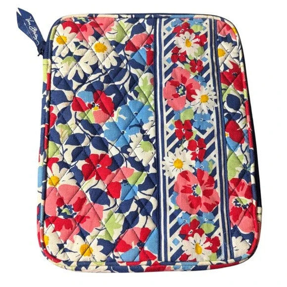 Vera Bradley Quilted Floral Tracker Sleeve in Lola 10