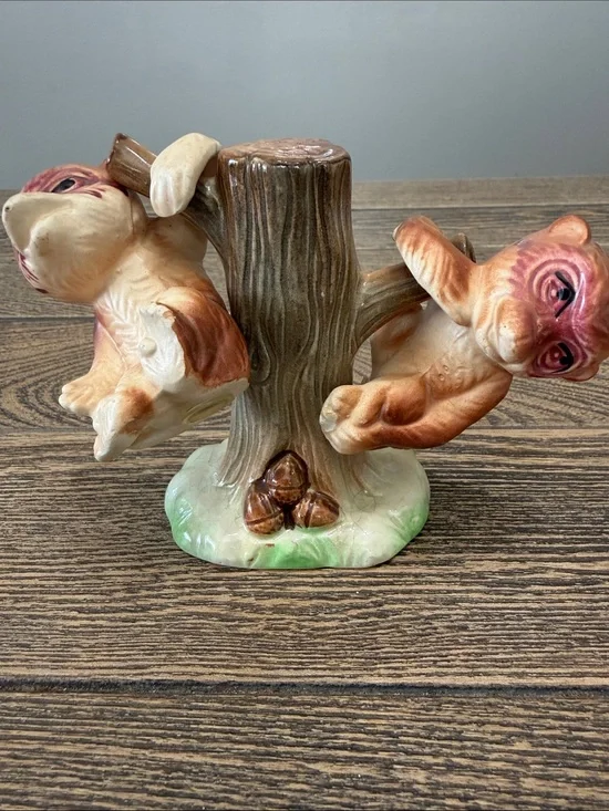 RARE FIND VTG 1960’s Japan Salt & Pepper Shakers Mid Century