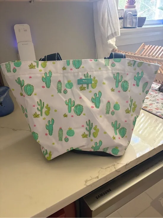 Scout Lunch Tote with Green Cactus Print