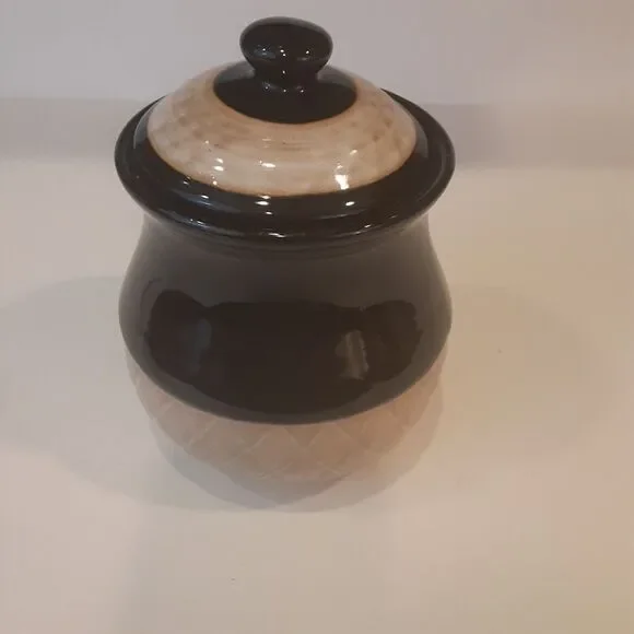 Stoneware Canister w/ Seal Tight Lid Masculine Earth Tones 6.5