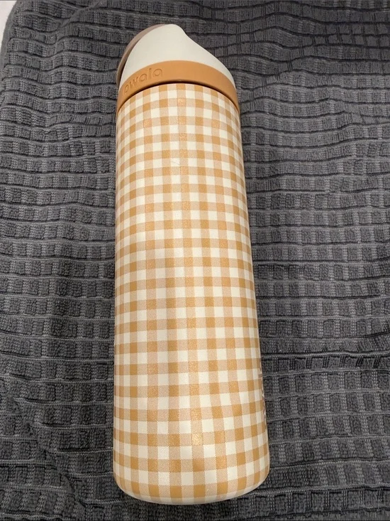 Hearth and Hand with Magnolia x Owala 24 oz Freesip Gingham Insulated Bottle