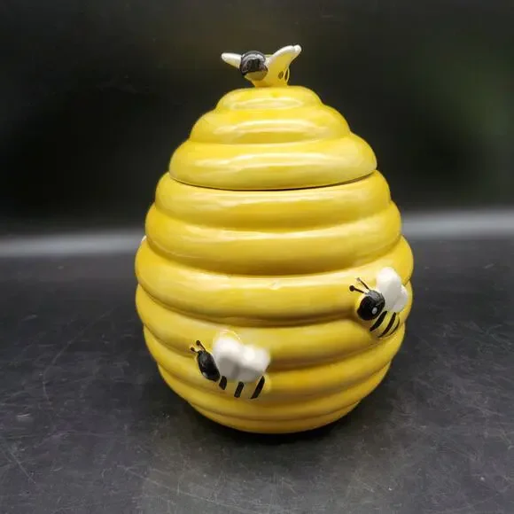 World Market Ceramic Beehive Cookie Jar Bee Honey Pot Canister Kitchen Decor
