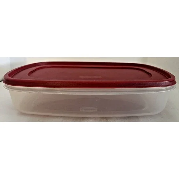 Rubbermaid Easy Find Lids 24-cup 1.5 Gallon Large Rectangular Food Storage 7J73