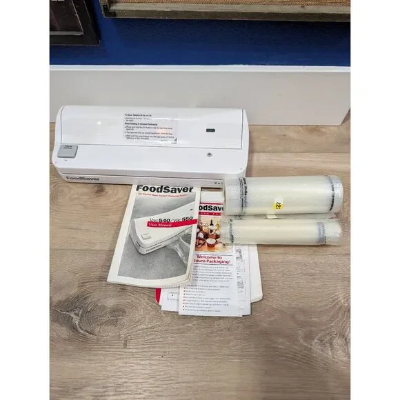 FoodSaver VAC 550 Vacuum Sealer Tested Works Manual + 2 Bag Rolls