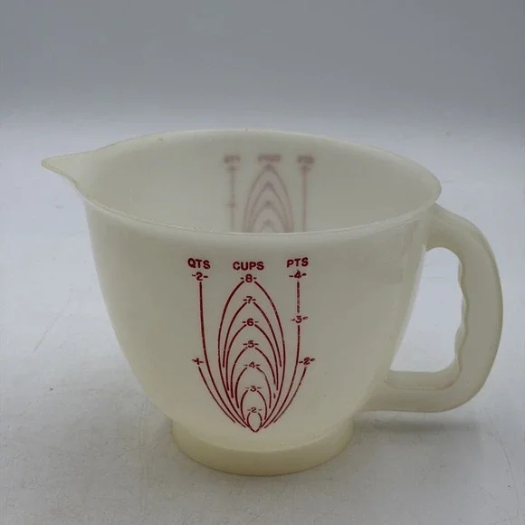 Vintage TUPPERWARE Mix N Store 8 Cup 2 Qt Measuring Bowl Pitcher No Lid 500-2
