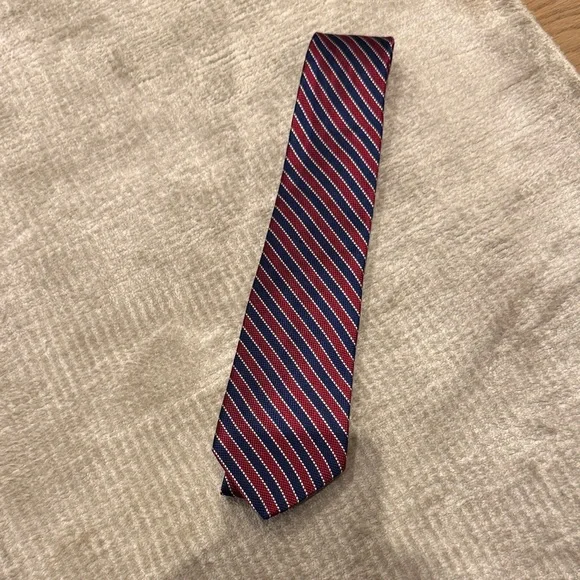 Boys Classic Striped Tie in Red and Blue