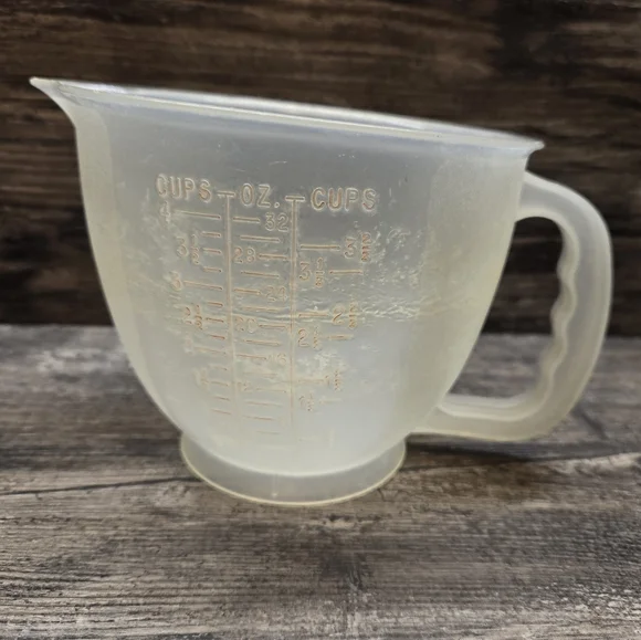 Vintage Tupperware 4-Cup Mix N Store‎ Measuring Pitcher/Bowl No Lid 1288-6 1977